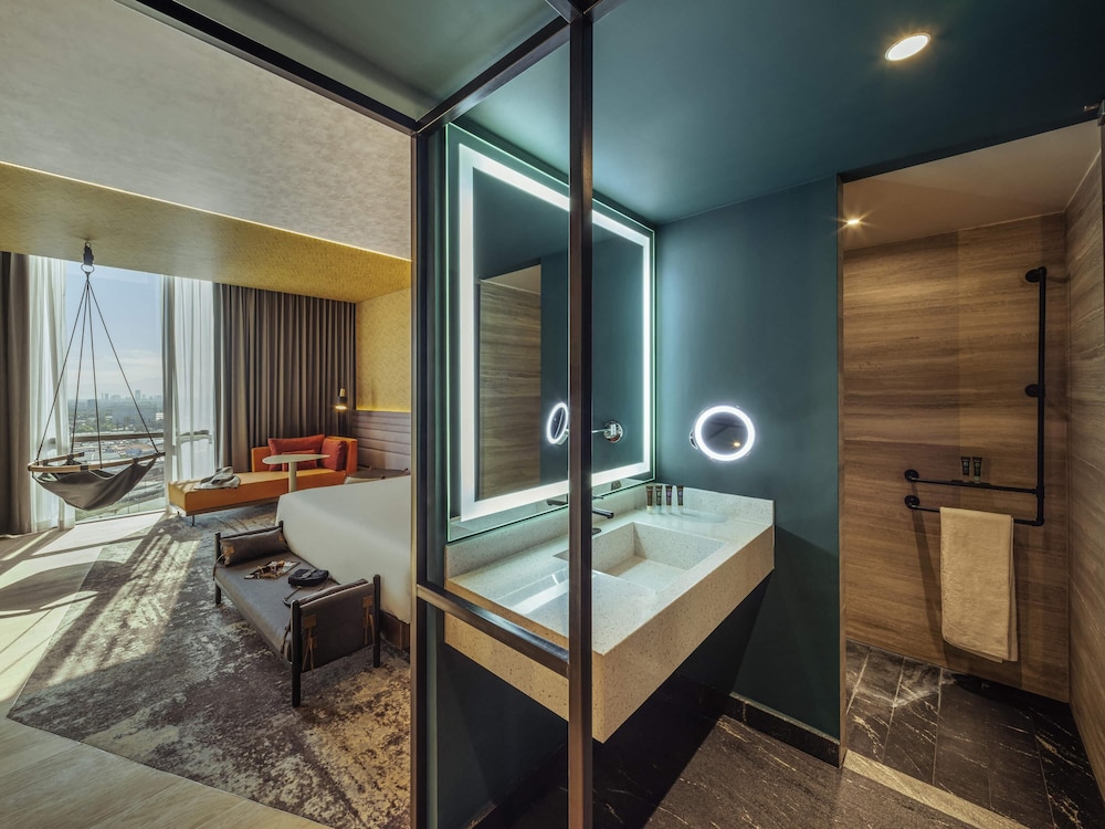 Novotel Mexico City Toreo 23/50