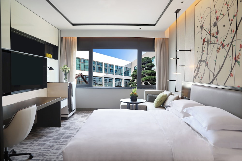 Crowne Plaza Wuzhen 24/71