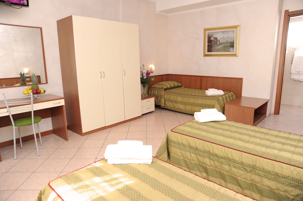 HOTEL SAN SIRO FIERA 20/41