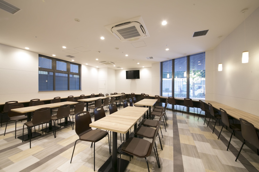 R B Hotel Shin Osaka Kita Guchi 39/41