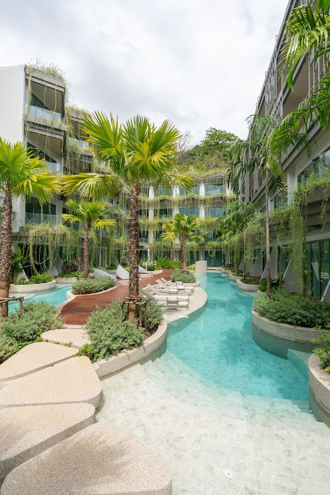 Panwaburi Beachfront Resort 39/50