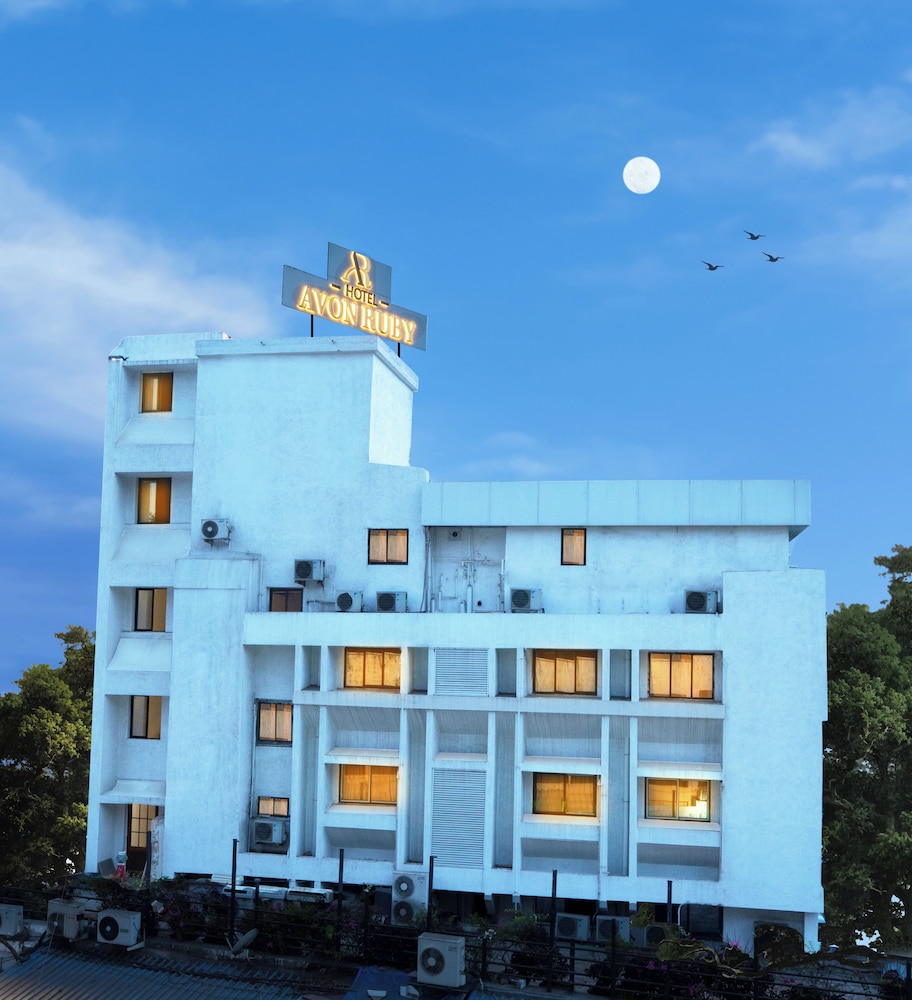 HOTEL AVON RUBY 1/54