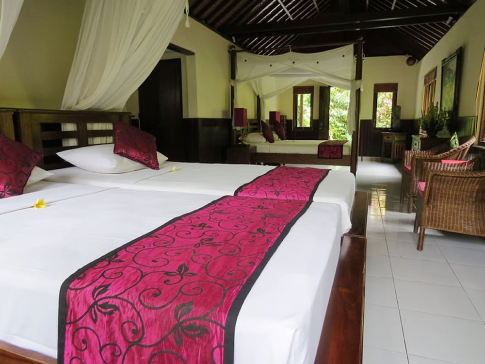 كوخ ديلوكس عائلي بسرير كوين وسرير فردي، Sama's Cottages And Villas 2/6