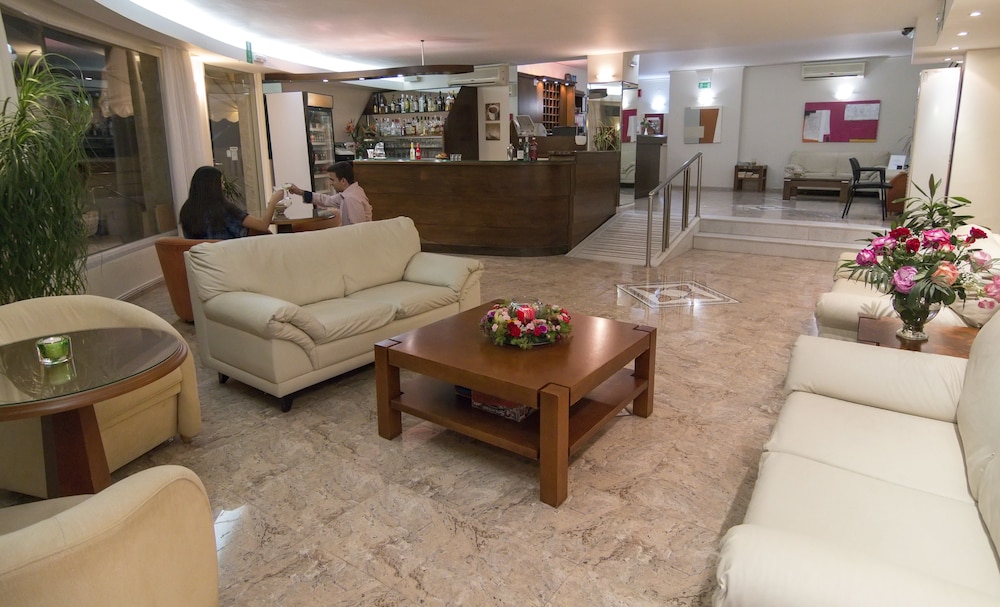Porto Alegre Hotel 44/70