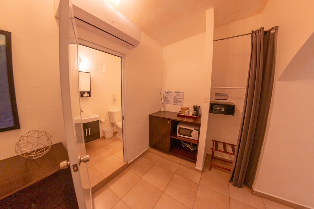 Casa Verde Hotel 50/50