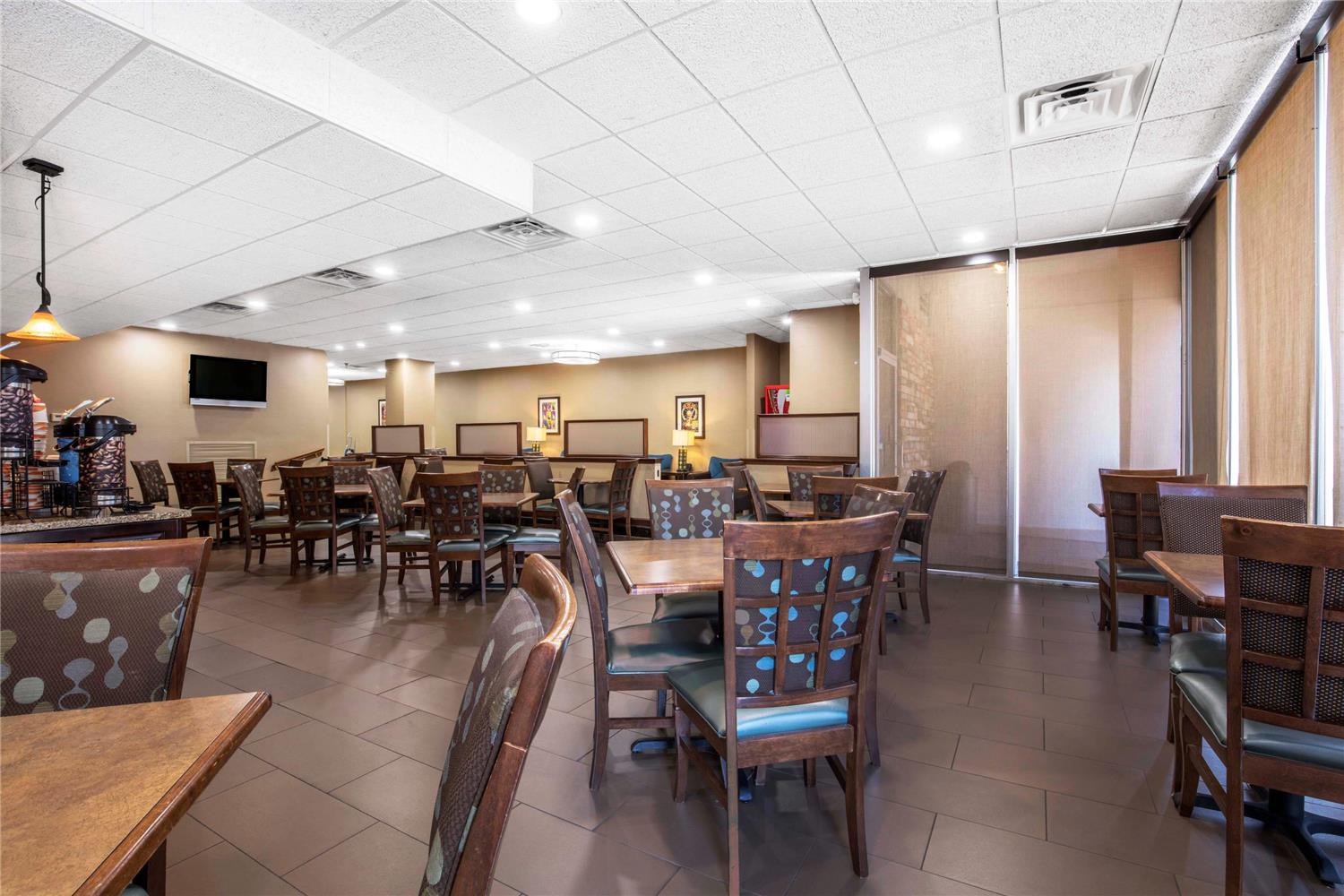 Comfort Inn Memphis Downtown 7/11