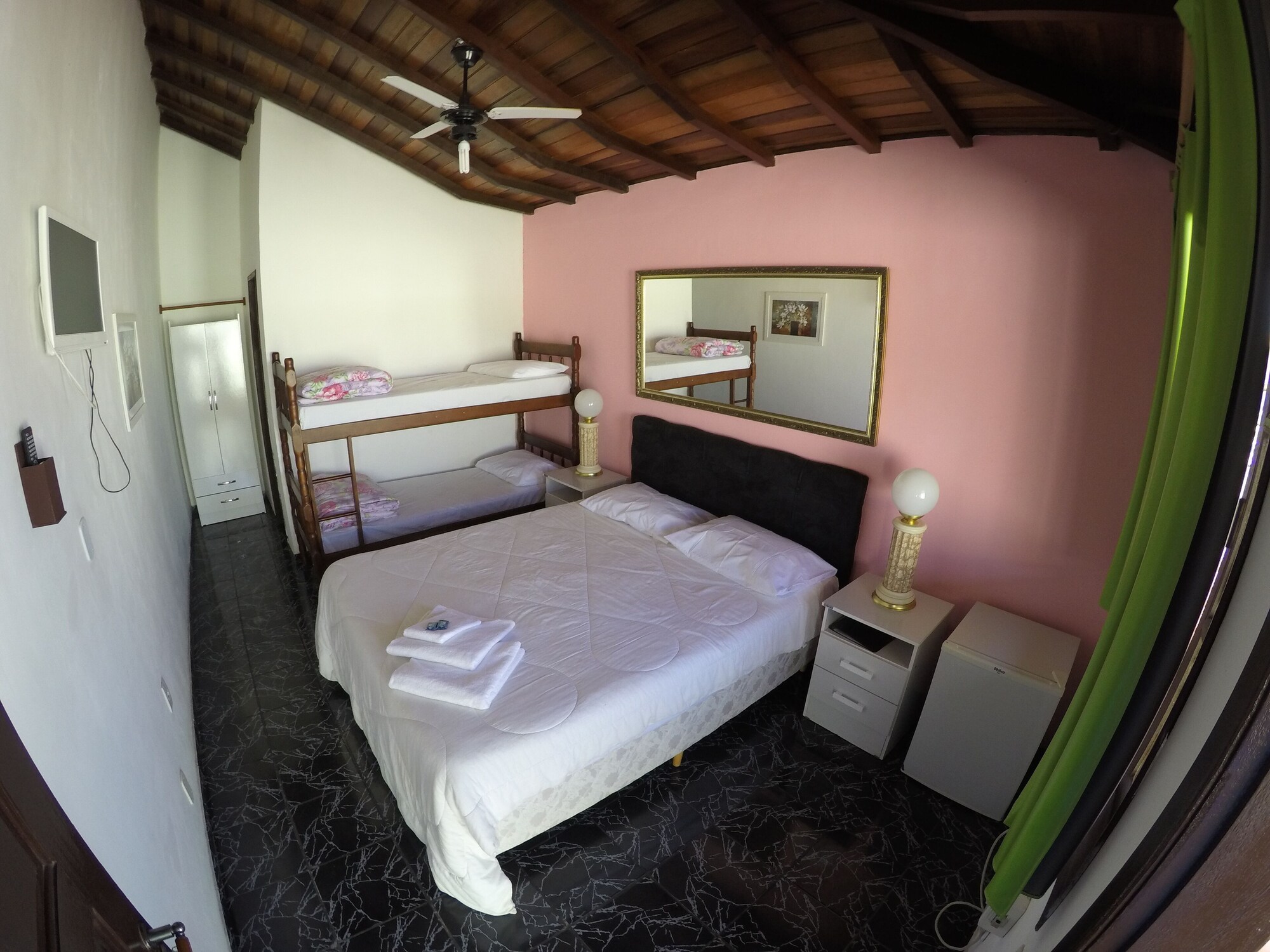 Gold, Suite, Quadruple, Double Bed