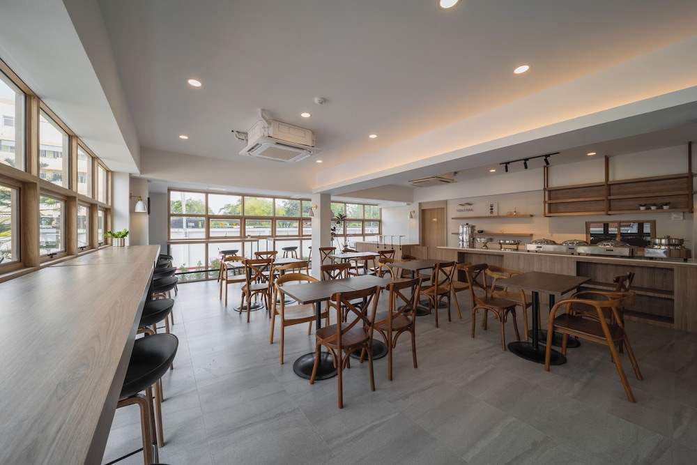 Mintara Hotel 47/57