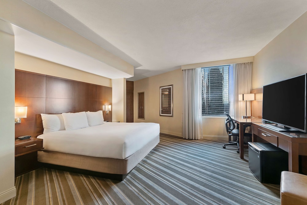 Hyatt Regency Houston 20/71