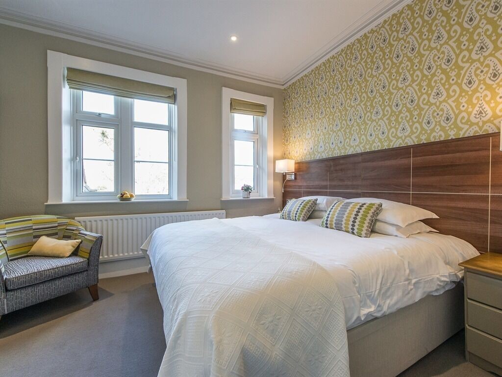 Standard, King Bed