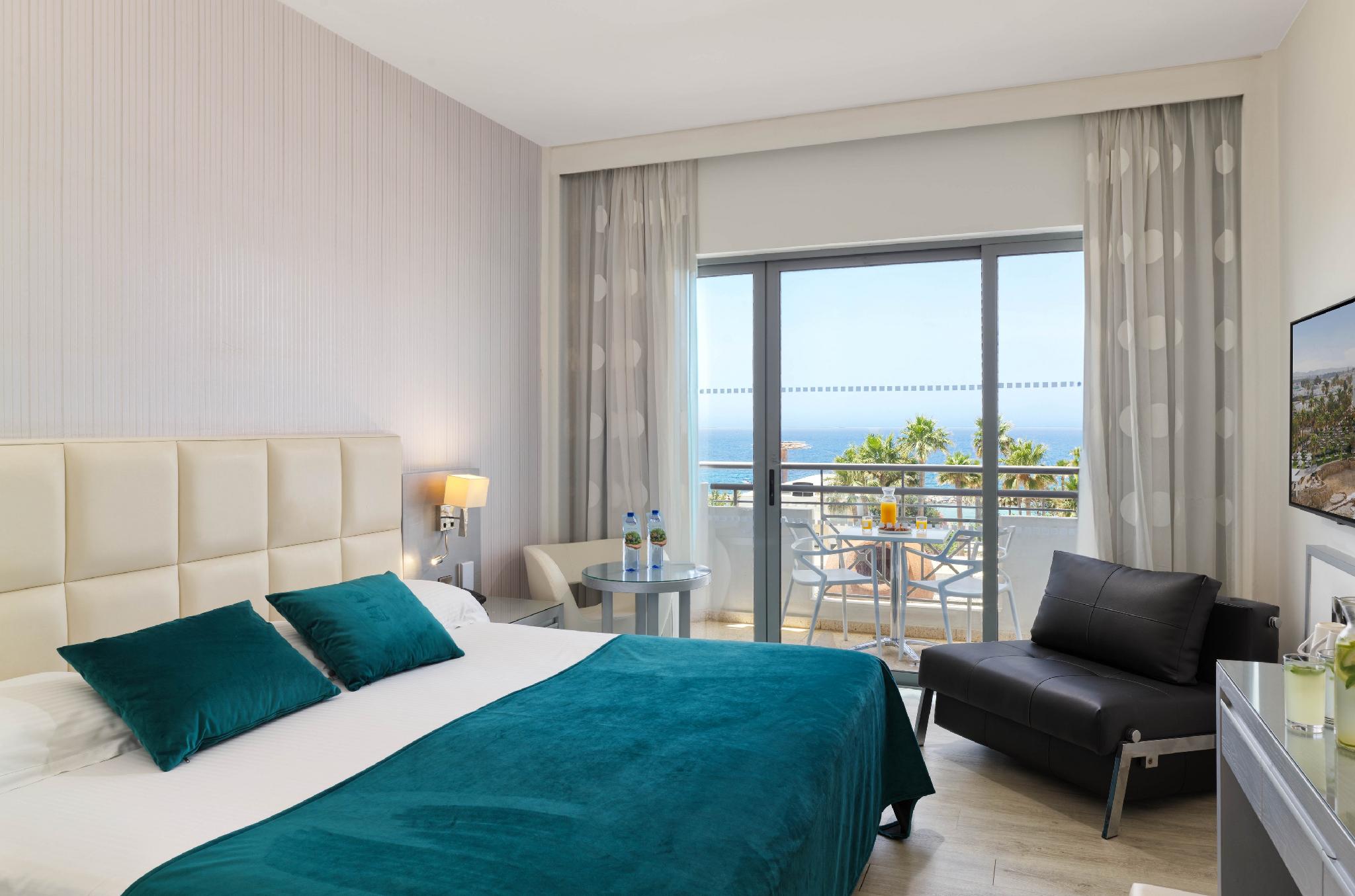 Room, Double Bed, Sea View