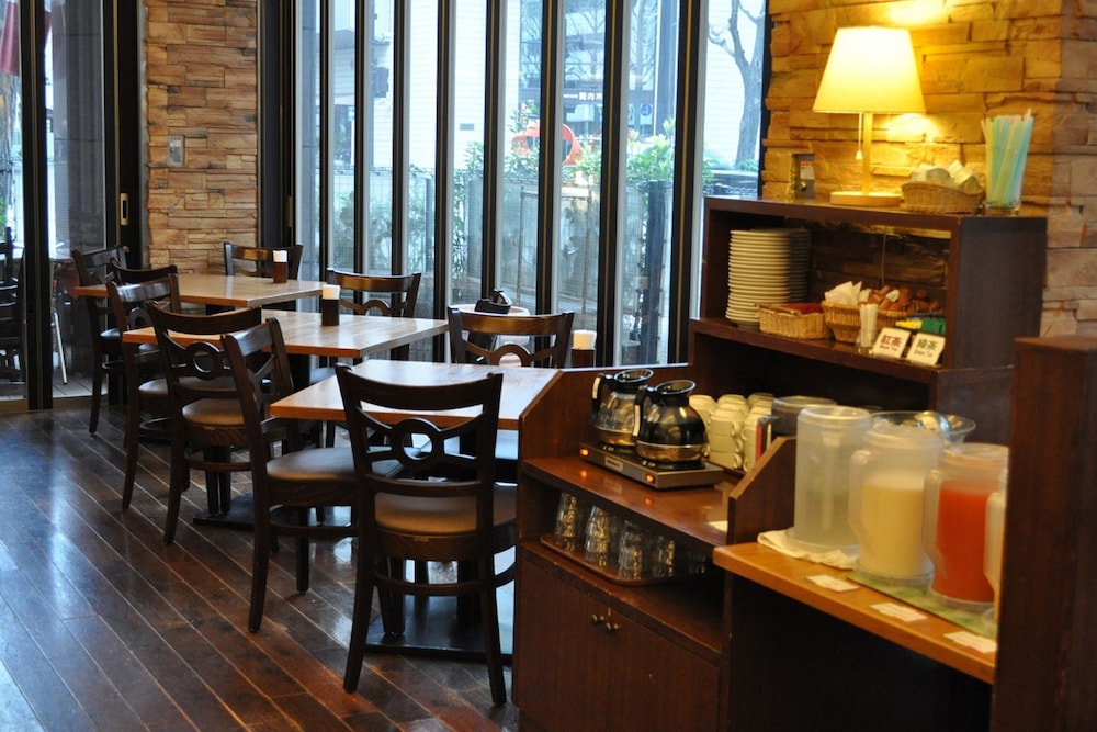Apa Hotel Yokohama Kannai 39/48