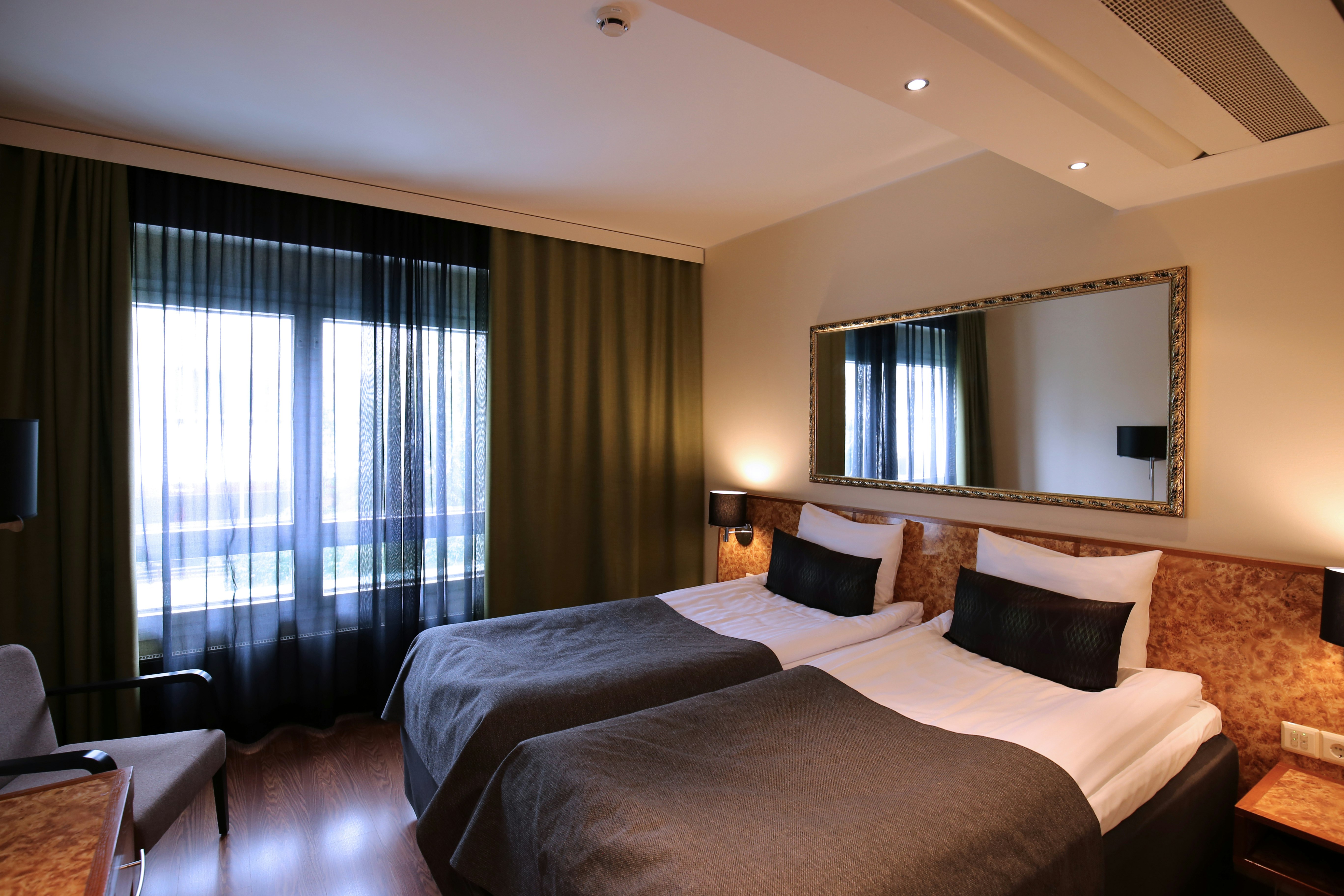 Hotel Verso 6/29