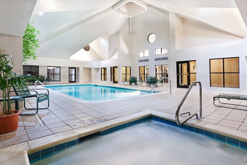 Staybridge Suites Charlotte Ballantyne 9/70