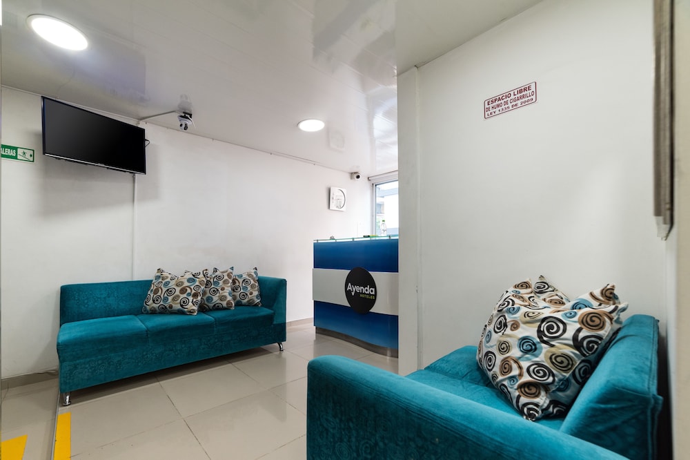 Hotel Exito 27/30