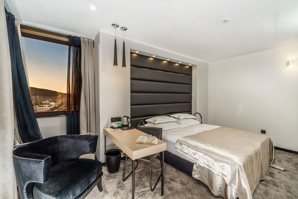 The View Luxury Rooms 31/71