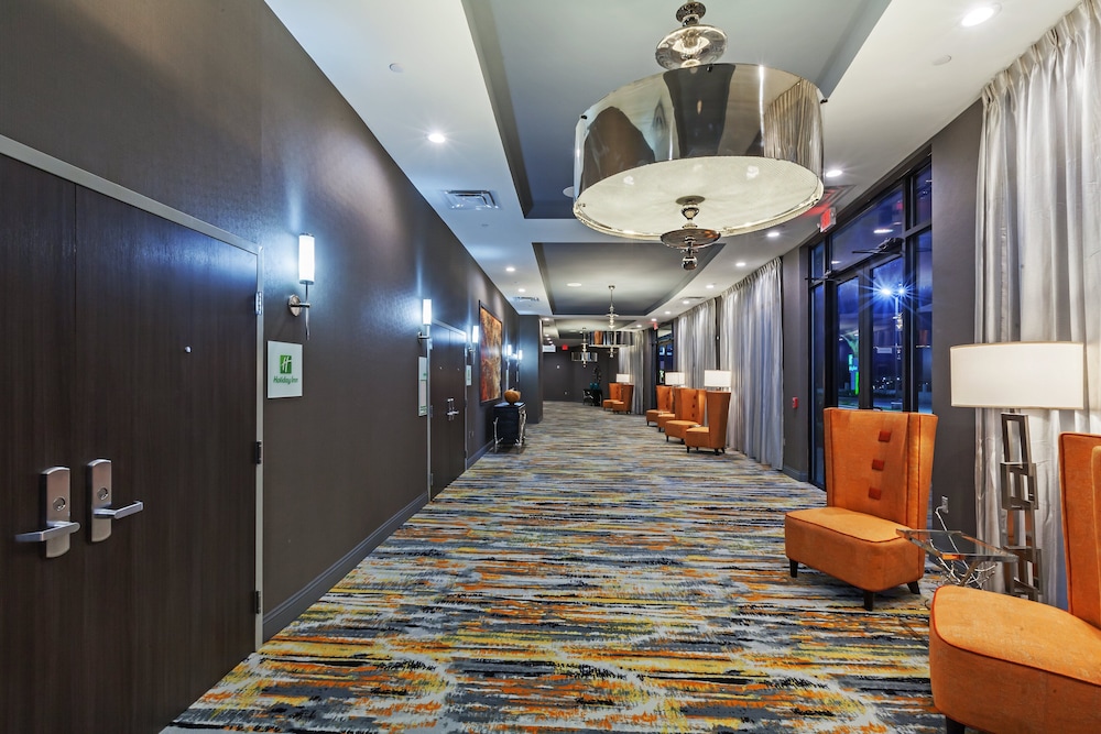 HOLIDAY INN HOUSTON NE - BUSH AIRPORT AREA 9/64