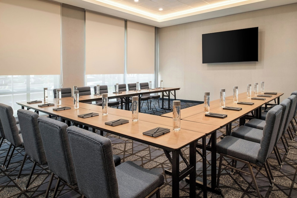 Courtyard By Marriott San Bernardino Loma Linda 37/45