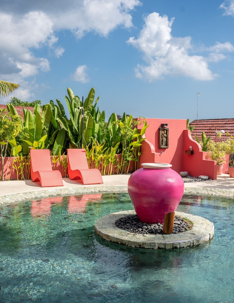 PinkCoco Uluwatu - Constant Surprises & for Cool Adults Only 43/50