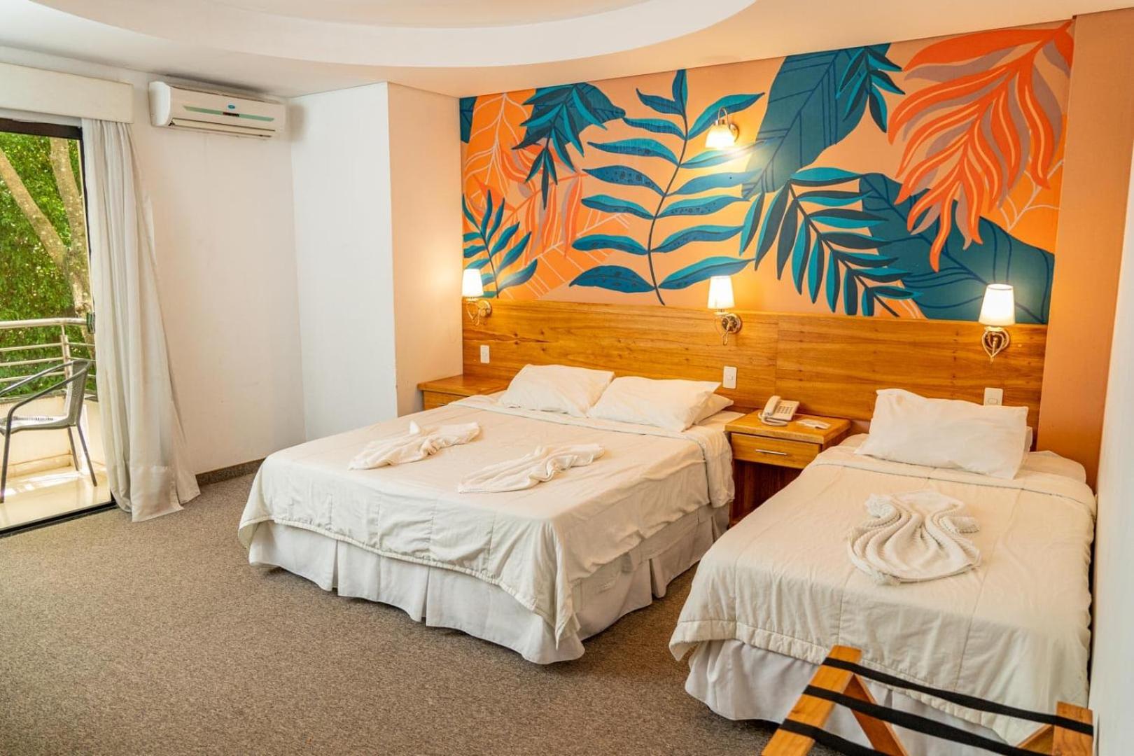 Los Lagos Resort Hotel 6/50