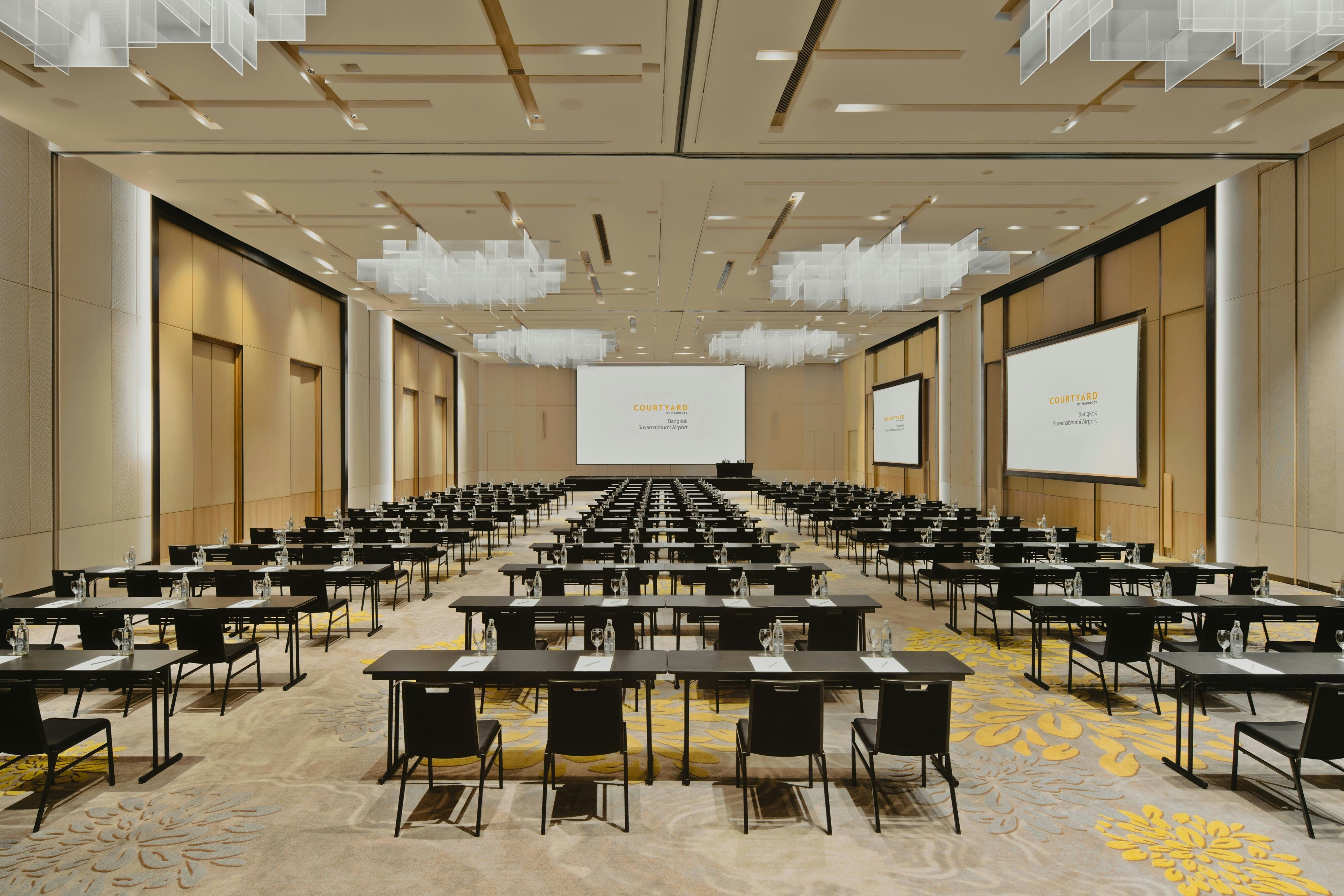 Courtyard by Marriott Bangkok Suvarnabhumi Airport 19/27