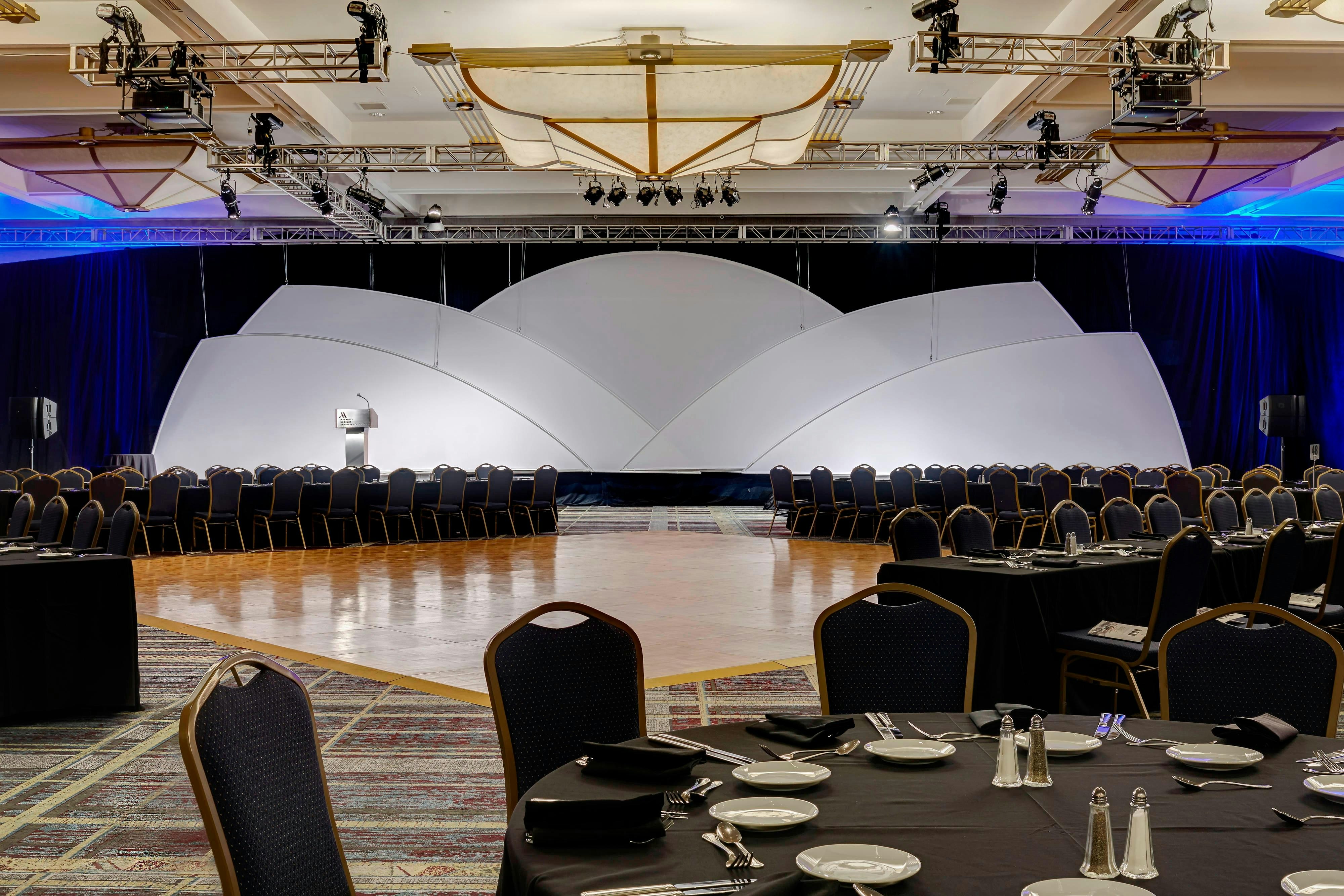 Marriott Detroit At the Renaissance Center 55/62