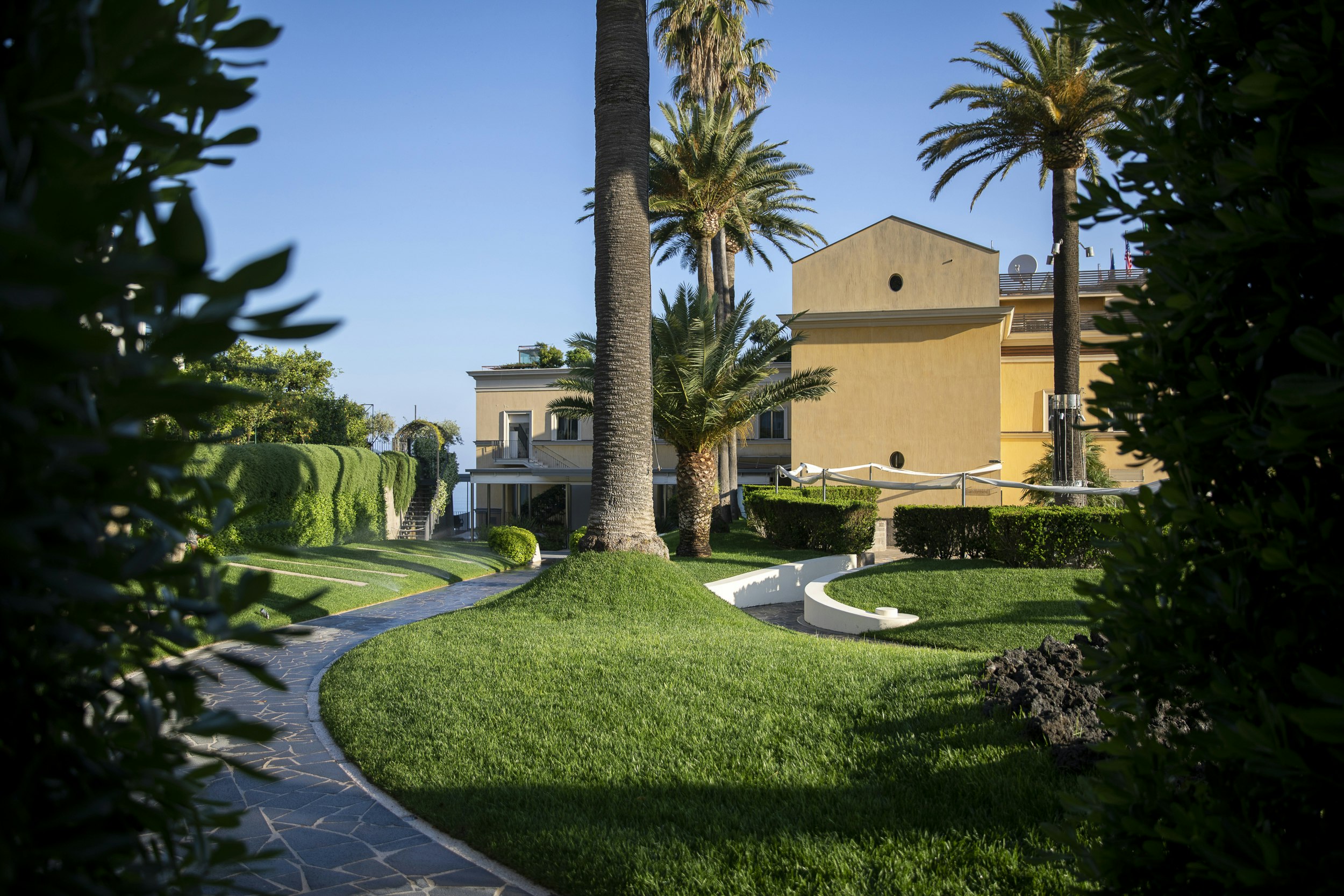 Grand Hotel Angiolieri 82/95
