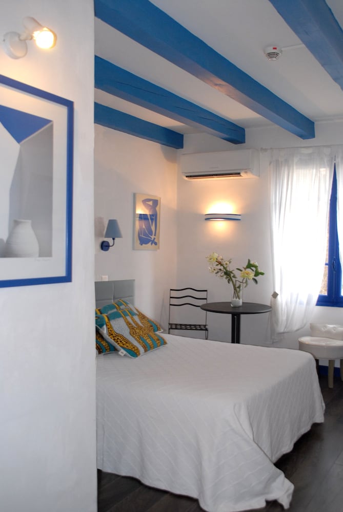 Hotel Ermitage 33/51