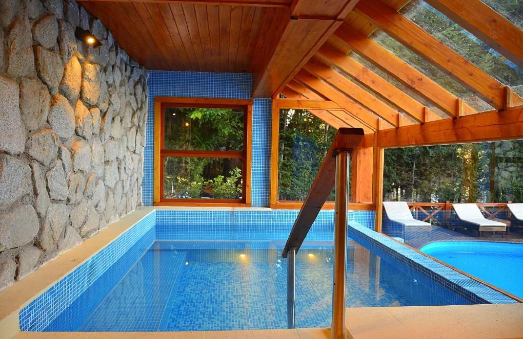 Dos Bahias Lake Resort 14/48
