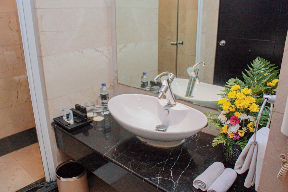 Grand Jatra Hotel Pekanbaru 53/58