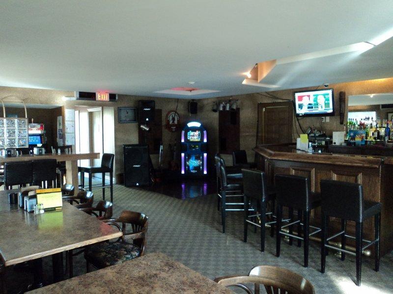 Stonehouse Motel And Restaurant 19/21