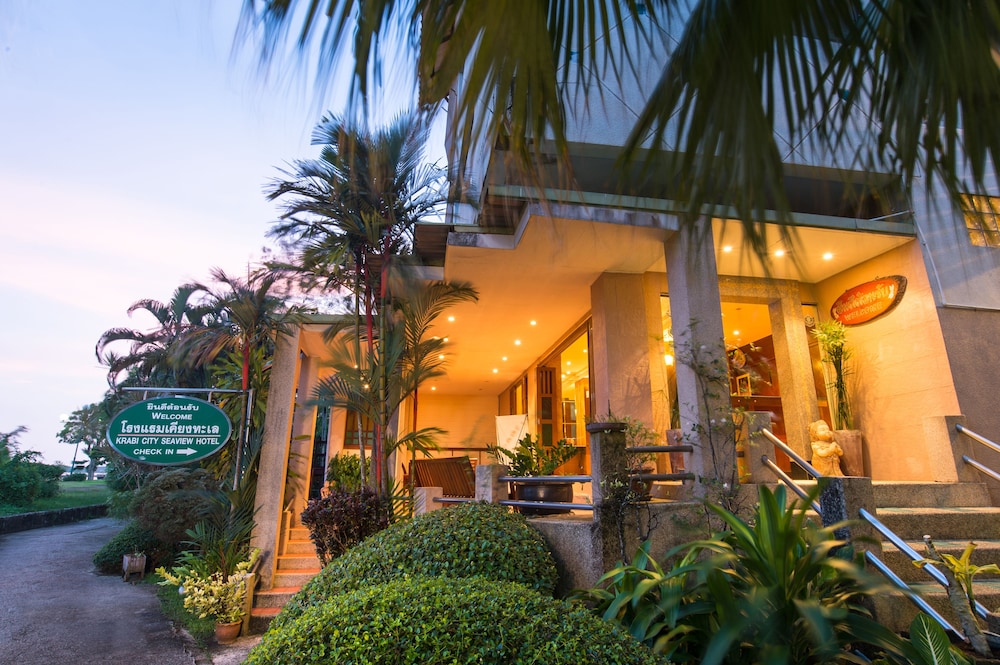 Krabi City Seaview Hotel 3/50