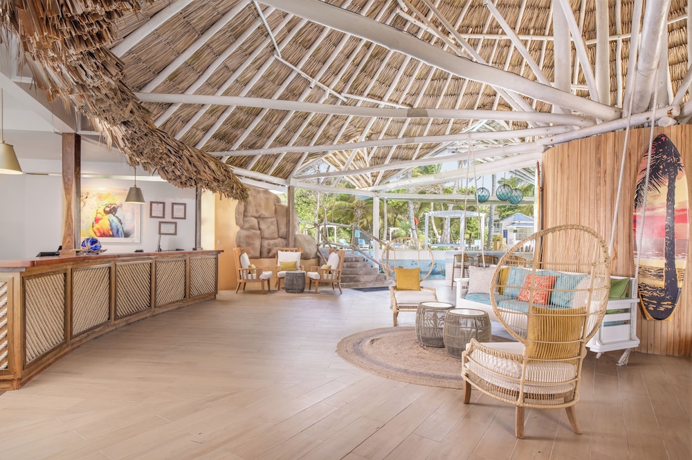 Margaritaville Beach Resort Ambergris Caye 3/50