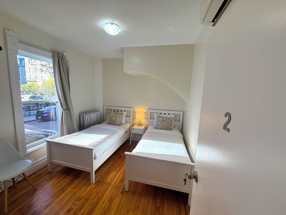 Le Gite Du Plateau Mont Royal 12/69