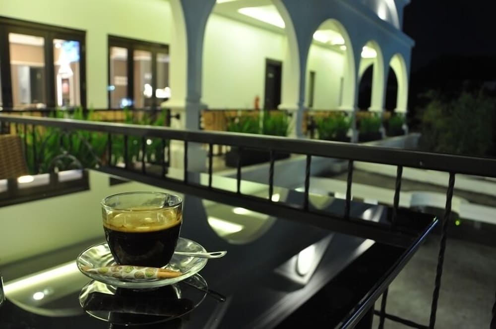 Casa de Wanea Hotel and Resto 23/35