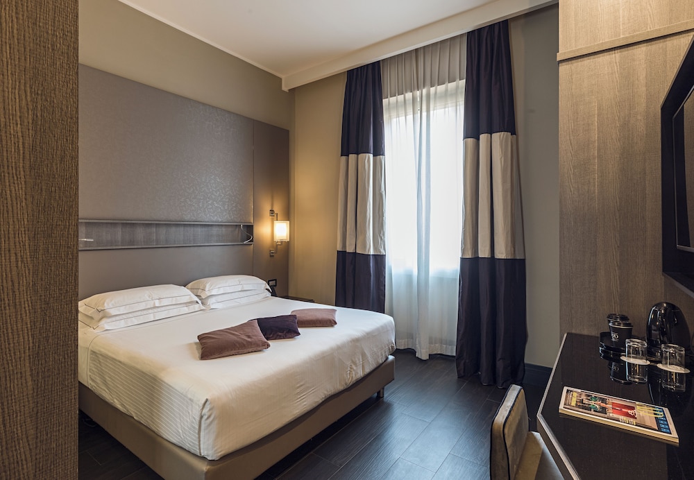 Rome Life Hotel 8/58