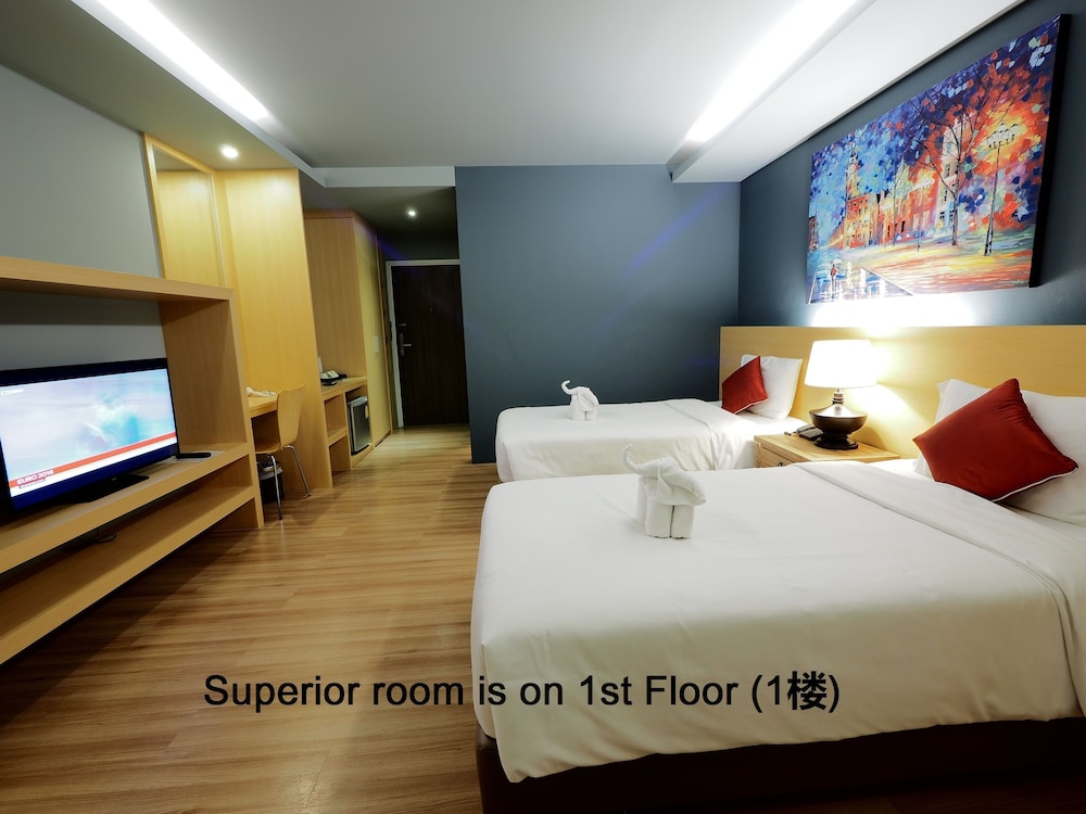 SUPERIOR, TWIN BEDS