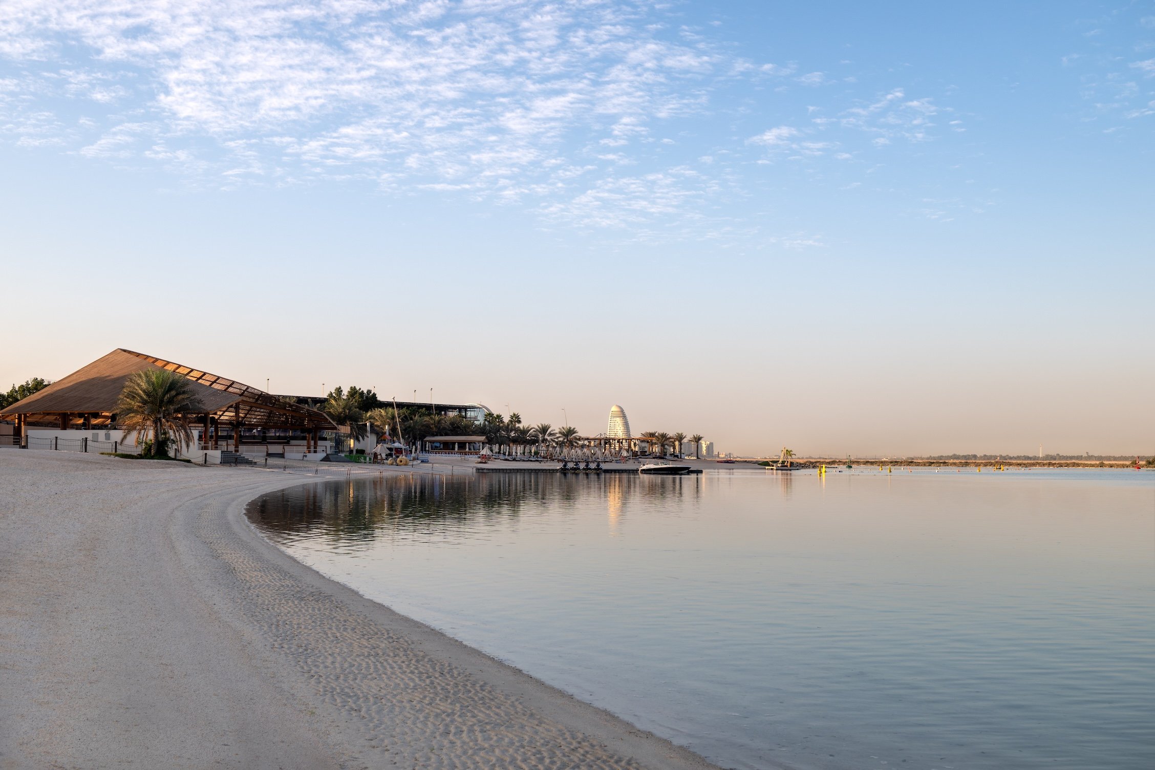 Yas Plaza Bay by IHG 106/114