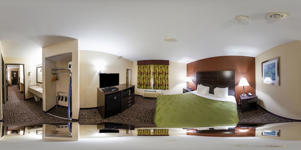 Quality Inn & Suites Caseyville - St. Louis 24/38