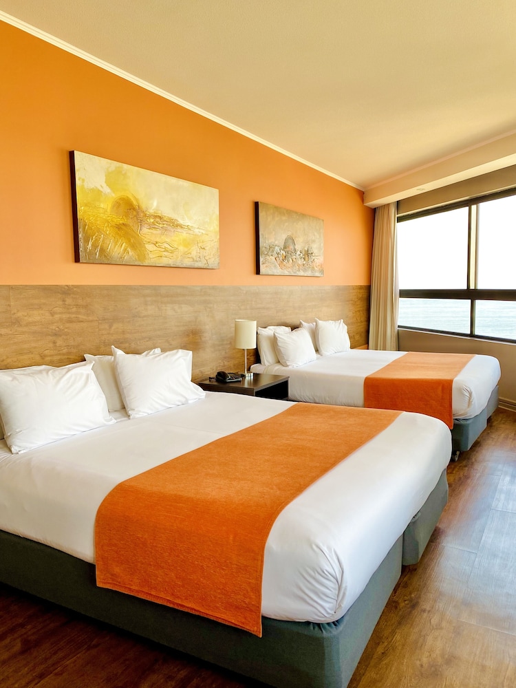 Hotel Spark Suites Iquique 17/66