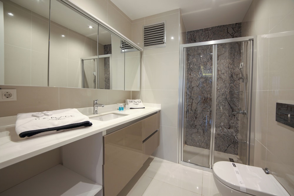 The Place Suites Atasehir 30/30