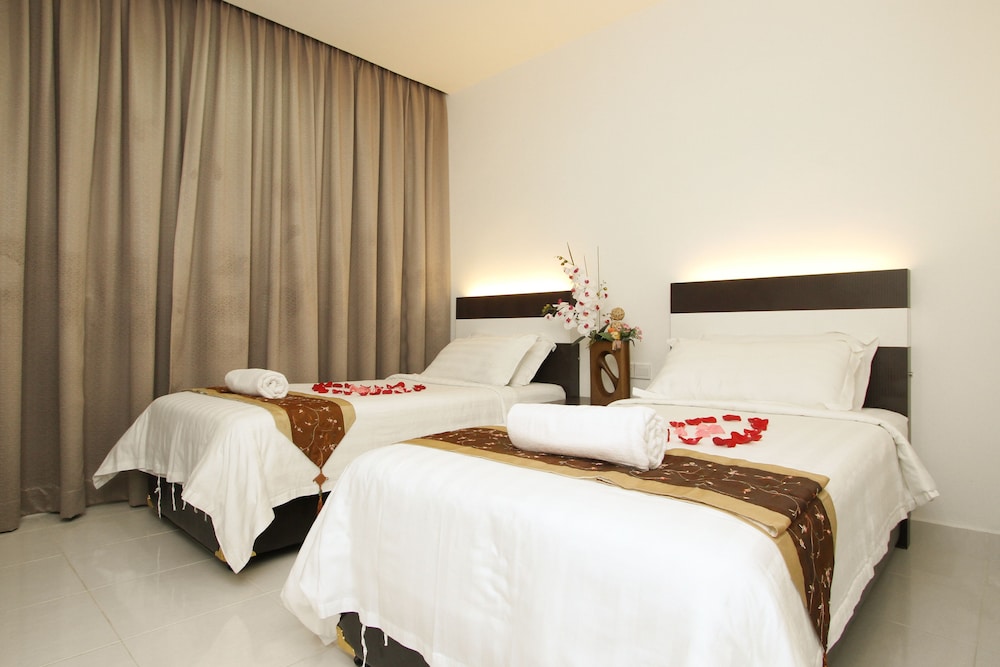 SUPERIOR, TWIN BEDS