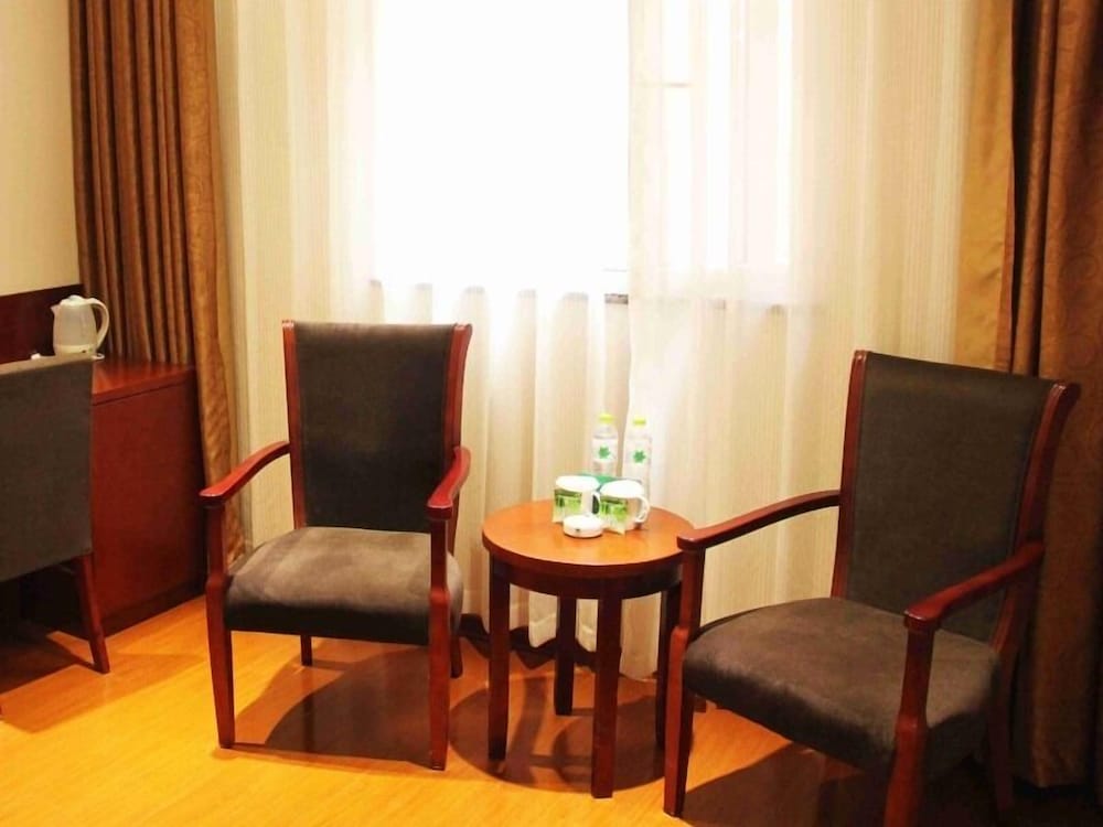 GREENTREE INN QINGDAO DEVELOPMENT DISTRICT SDUST EXPRESS HOTEL 27/46