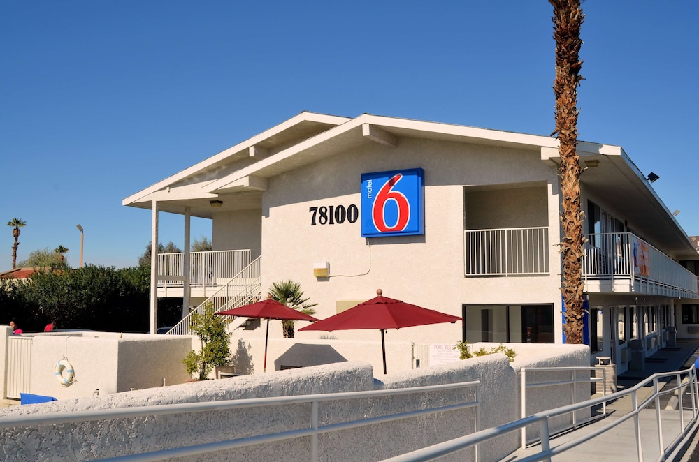 Motel6 Palm Desert, CA - Palm Springs Area — photo 3