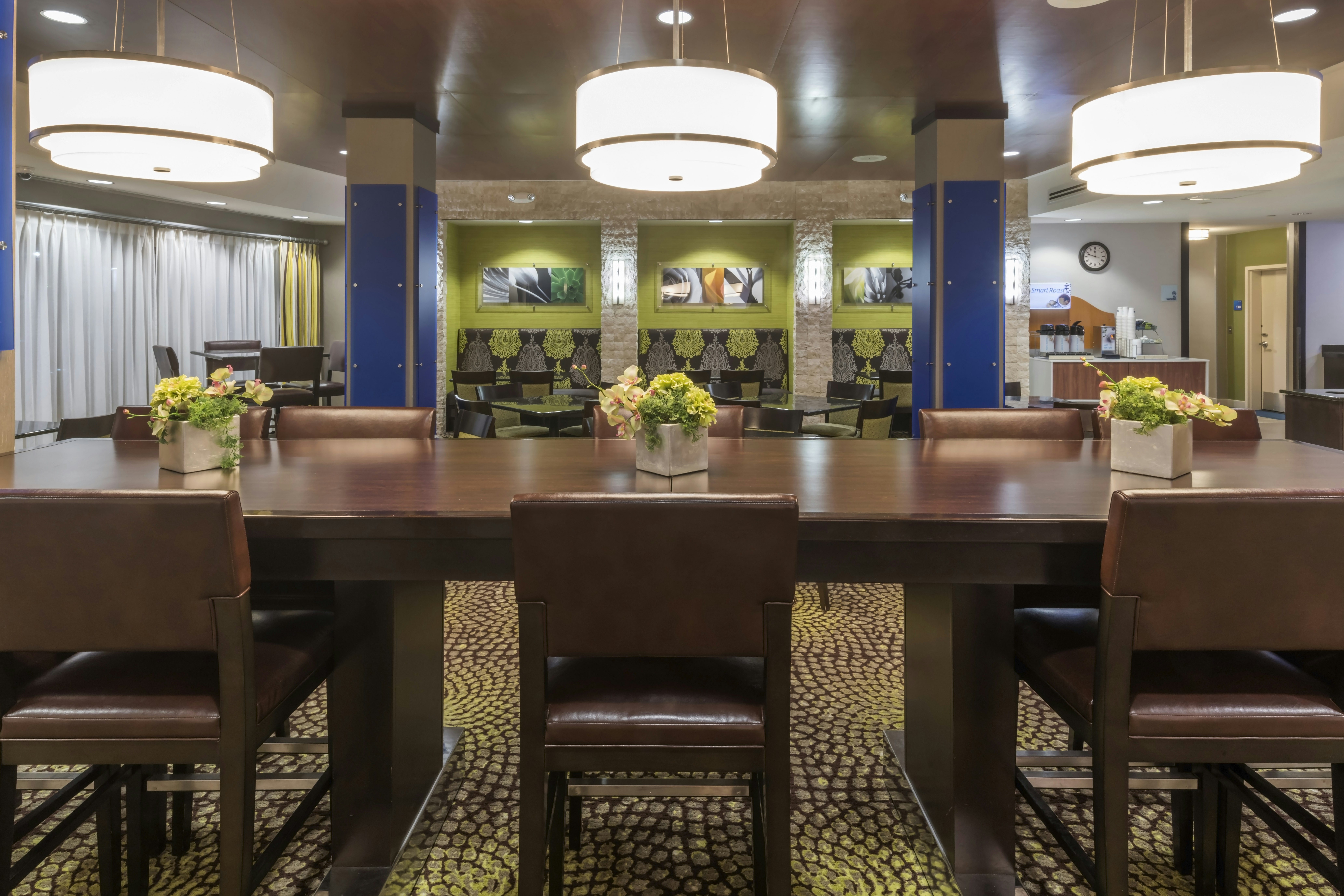 Holiday Inn Express Hotel and Suites Hays 39/53