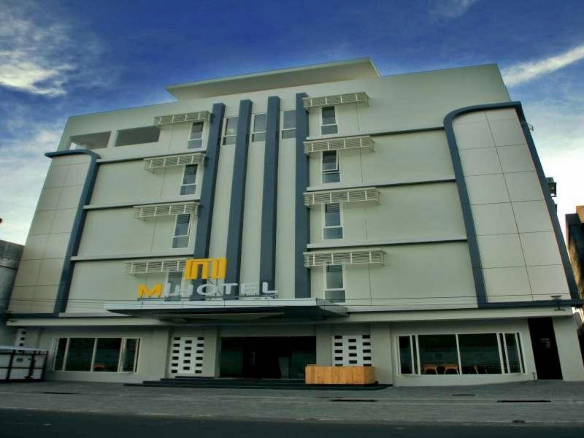M HOTEL 4/70