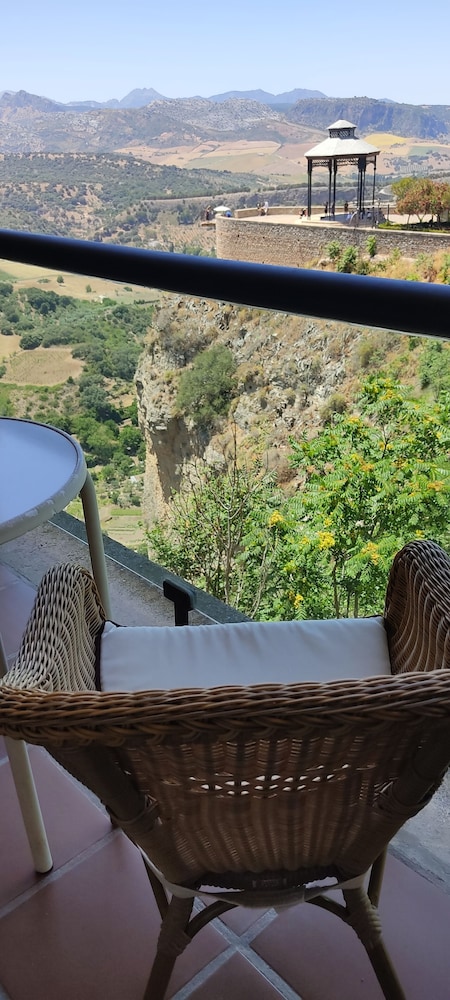 Parador De Ronda 66/71