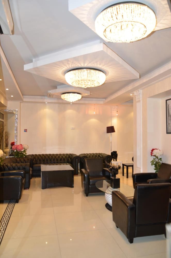 Regina Montmartre Hotel 24/34