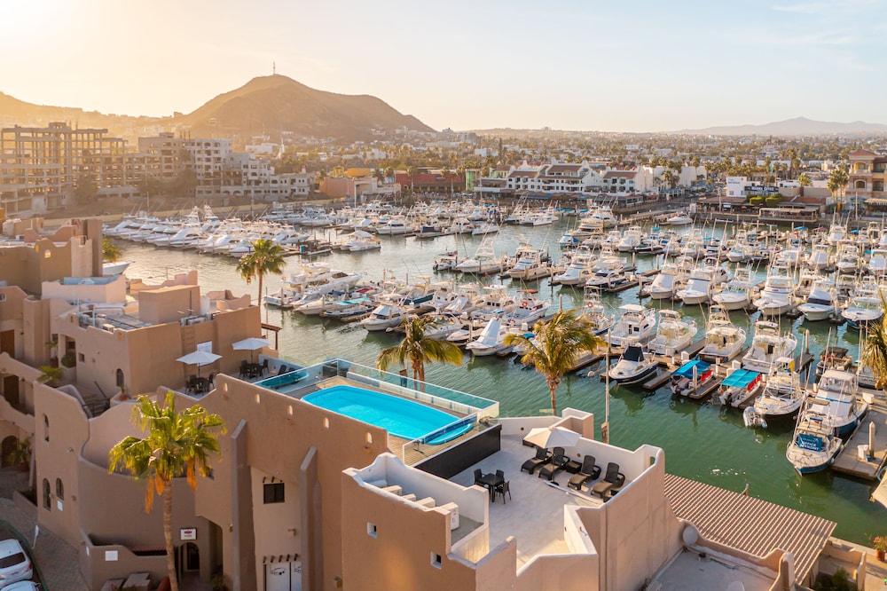 Studio Suite At Marina Cabo Plaza 36/39