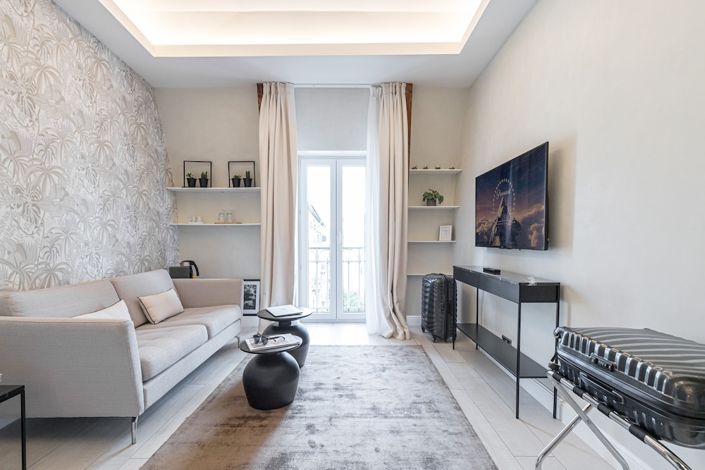 Le Dortoir Multi Storey Luxury Suites 31/50